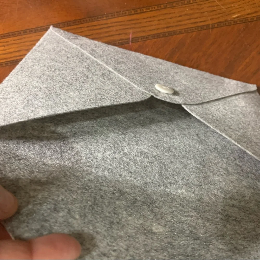 NWOT Material Felt Large Envelope with Heart Print